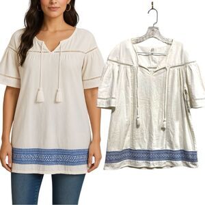 dRA Los Angeles White Blue Embroidered Boho Peasant Blouse S